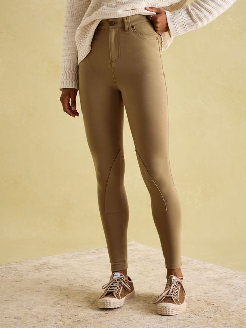 Rue
Tan Jodhpurs