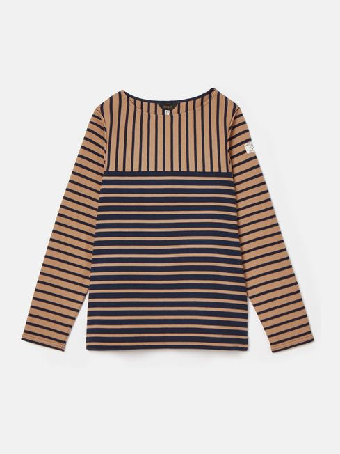 New Harbour
Tan/Navy Boat Neck Breton Top