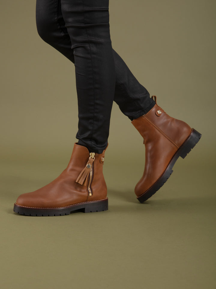 Oakham Waterproof Ankle Boot Oak