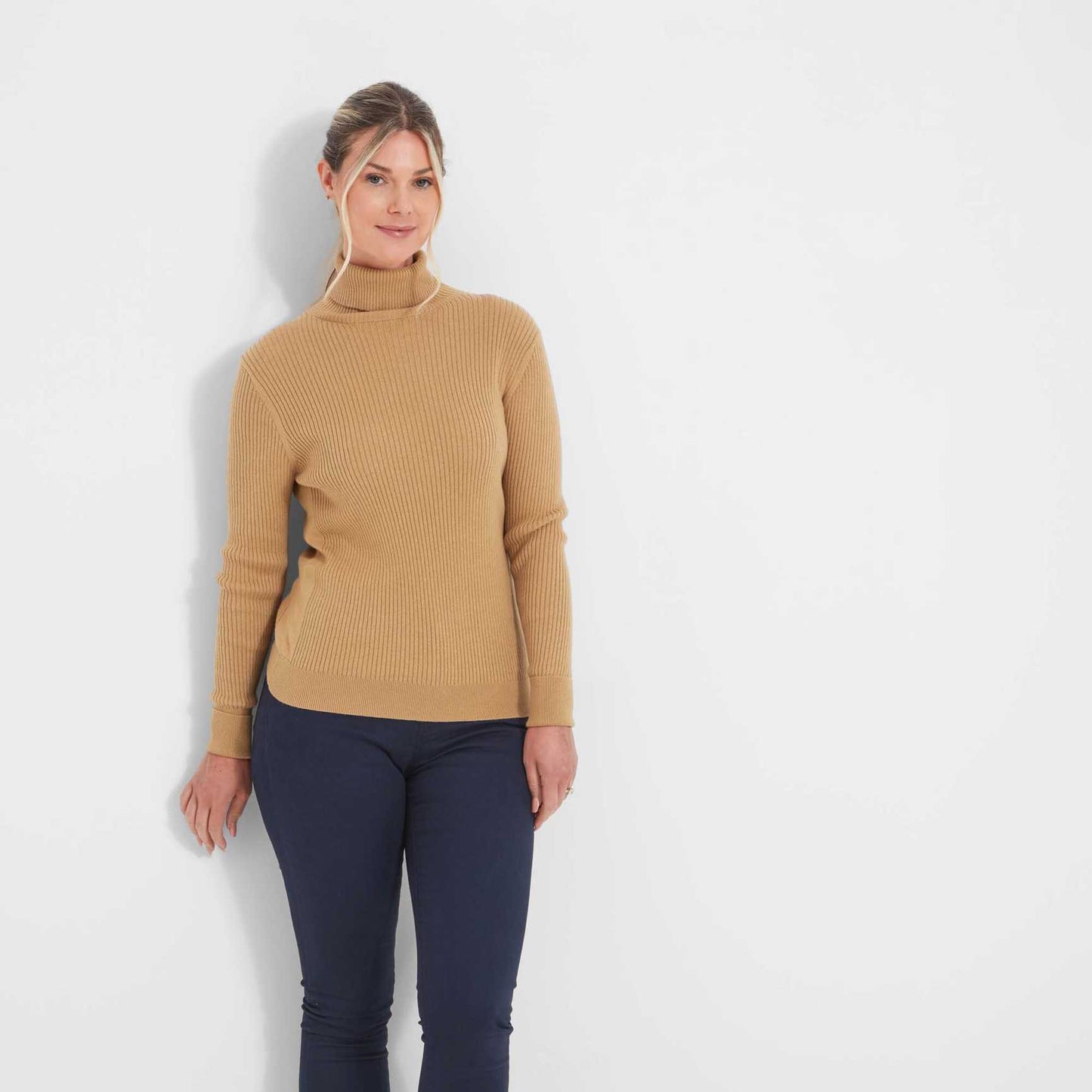 Etive Jumper Camel