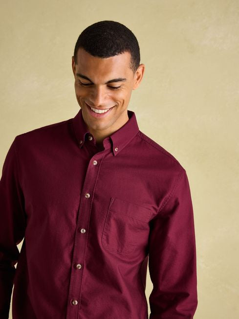 Oxford
Burgundy Red Long Sleeve Classic Fit Shirt