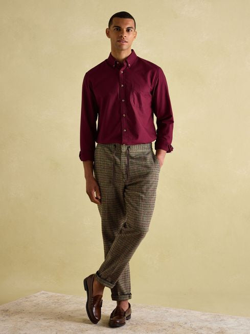 Oxford
Burgundy Red Long Sleeve Classic Fit Shirt