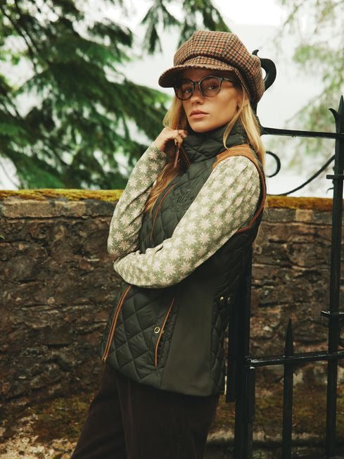 Braemar Luxe
Khaki Green Showerproof Diamond Quilted Gilet